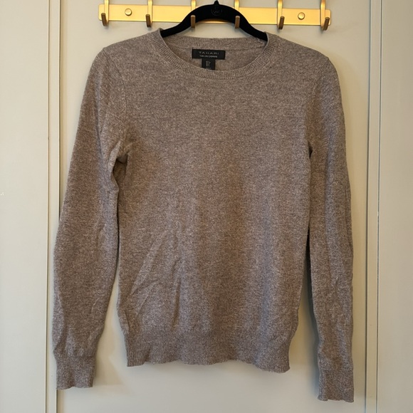 Tahari Cashmere Sweater Size S | Light Brown - Picture 2 of 3